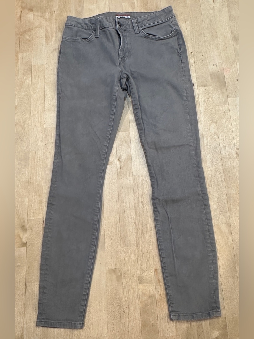 Tommy Hilfiger Women's Skinny Gray Jeans